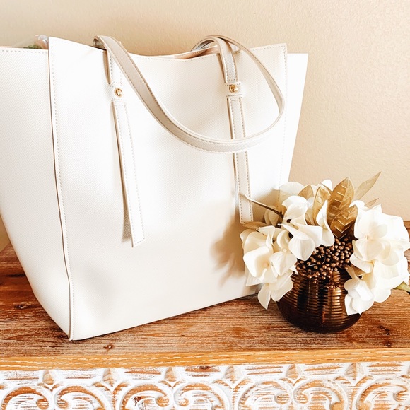 Ulta Beauty Handbags - NWT Beige Large Tote Bag